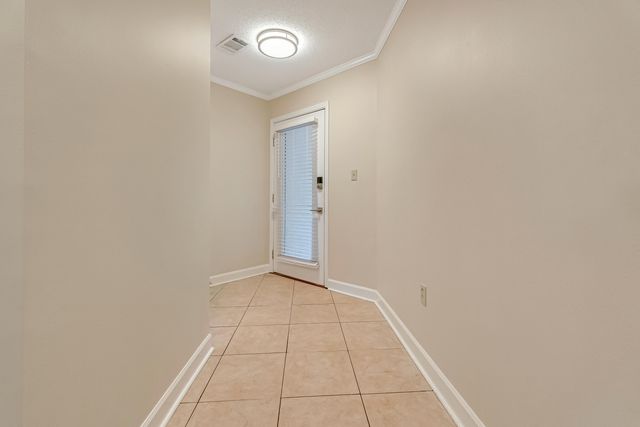 303 Westlake Court, Niceville, FL 32578