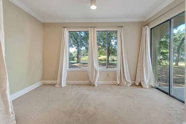 303 Westlake Court, Niceville, FL 32578