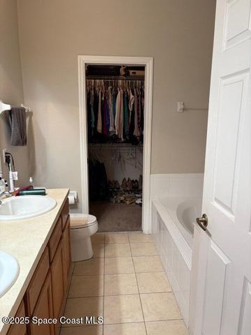 3471 Titanic Circle 19, Melbourne, FL 32903