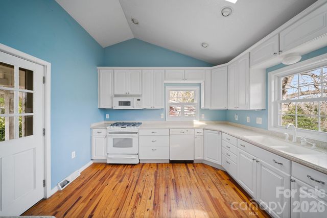 30 JB Ivey Lane, Lake Junaluska, NC 28745