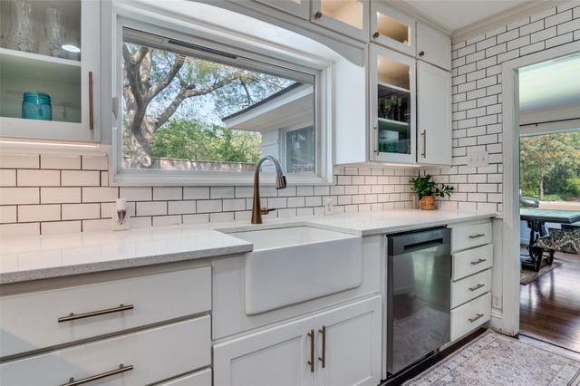 901 Bryson Street, Waxahachie, TX 75165