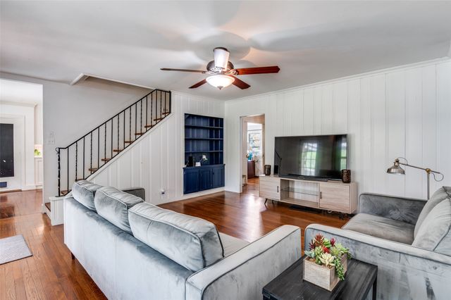 901 Bryson Street, Waxahachie, TX 75165