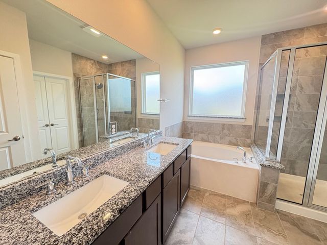 7846 Skylark Heights Lane, Richmond, TX 77407