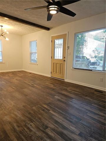 369 Autumn SW Lane, Atlanta, GA 30310