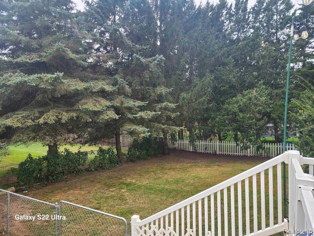 13404 Sequoia Lane, South Lyon, MI 48178