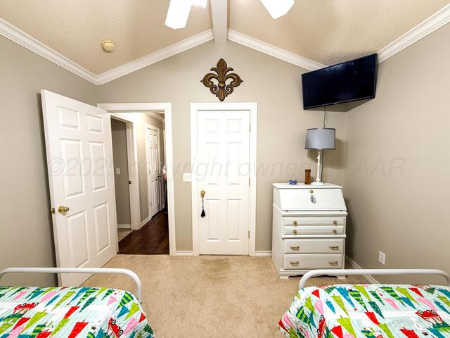 5724 Spencer Street, Amarillo, TX 79109