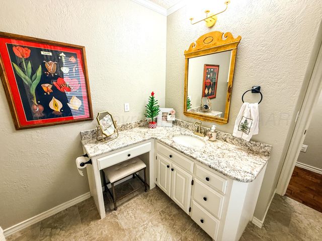 5724 Spencer Street, Amarillo, TX 79109