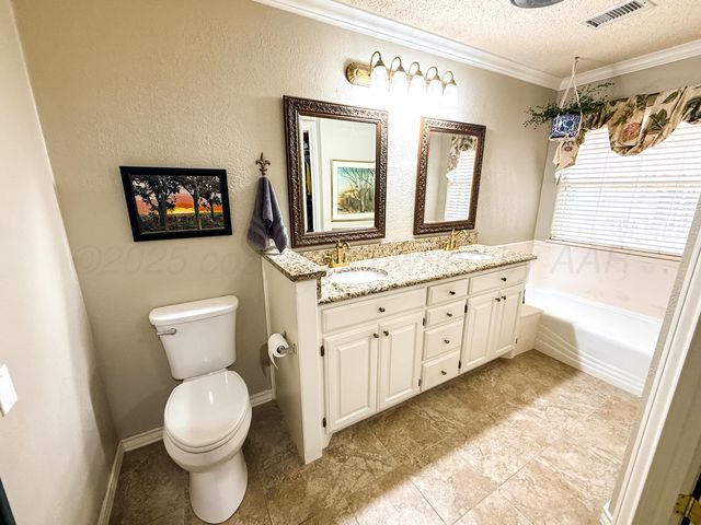 5724 Spencer Street, Amarillo, TX 79109