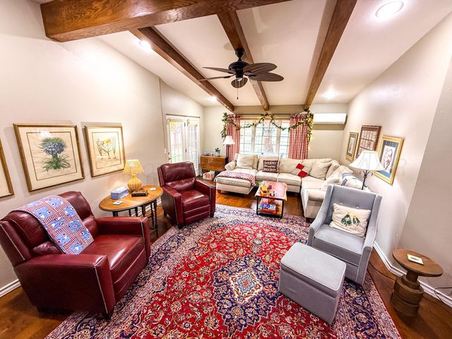 5724 Spencer Street, Amarillo, TX 79109