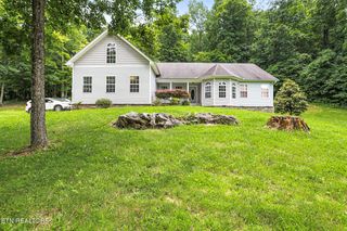 982 Jordan Rd, Washburn, TN 37888