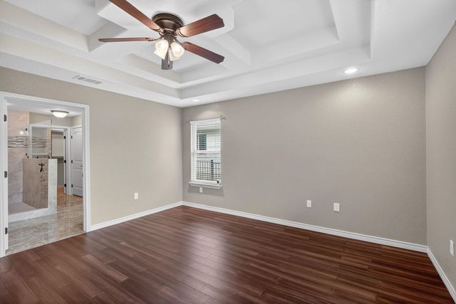 212 Knights Row ROW, Cottonwood Shores, TX 78657