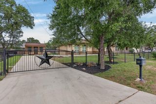 212 Knights Row ROW, Cottonwood Shores, TX 78657