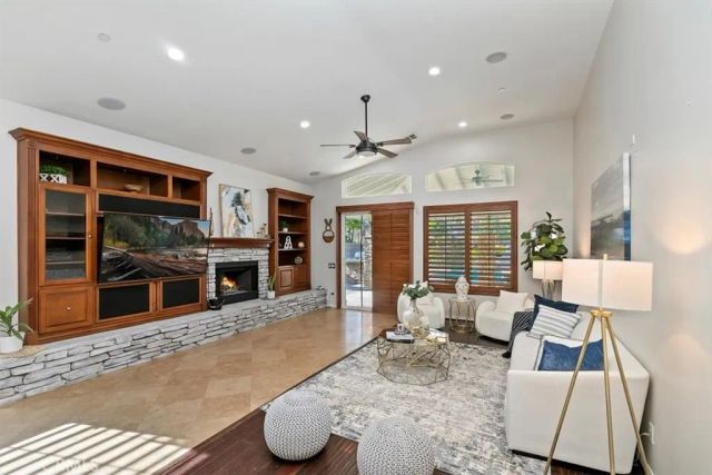 229 Oldenburg Lane, Norco, CA 92860