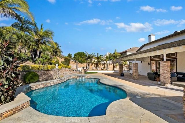 229 Oldenburg Lane, Norco, CA 92860