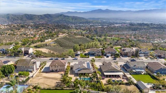 229 Oldenburg Lane, Norco, CA 92860