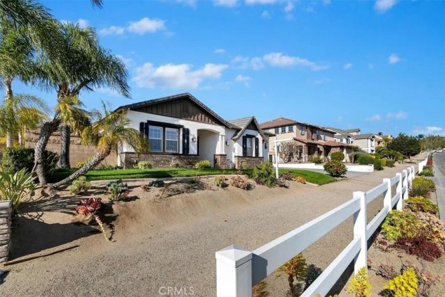 229 Oldenburg Lane, Norco, CA 92860