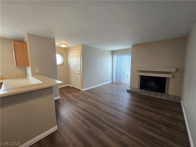 2987 JUNIPER HILLS BL Boulevard 201, Las Vegas, NV 89142
