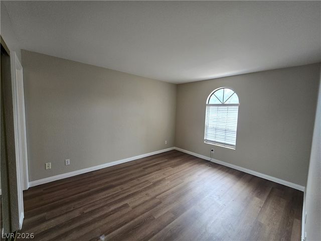 2987 JUNIPER HILLS BL Boulevard 201, Las Vegas, NV 89142