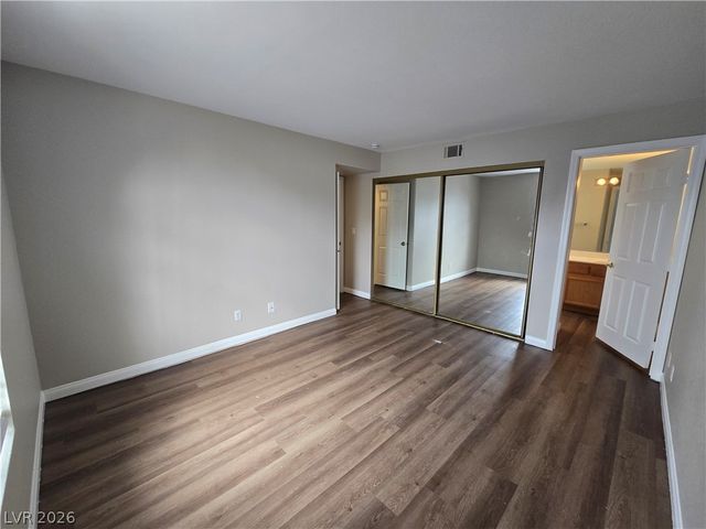 2987 JUNIPER HILLS BL Boulevard 201, Las Vegas, NV 89142