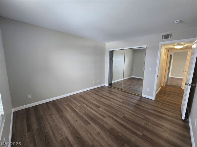2987 JUNIPER HILLS BL Boulevard 201, Las Vegas, NV 89142