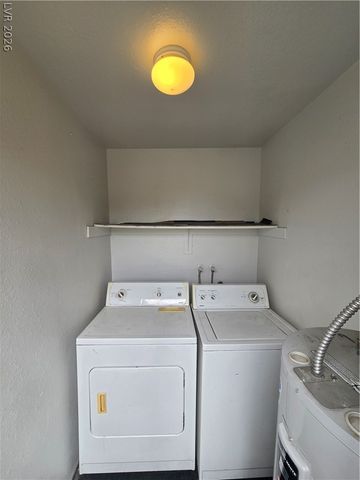 2987 JUNIPER HILLS BL Boulevard 201, Las Vegas, NV 89142