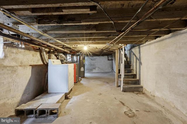 2506 W 6TH ST, Chester, PA 19013