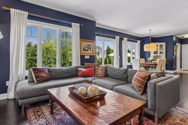 5613 Sherwood Avenue, Edina, MN 55424