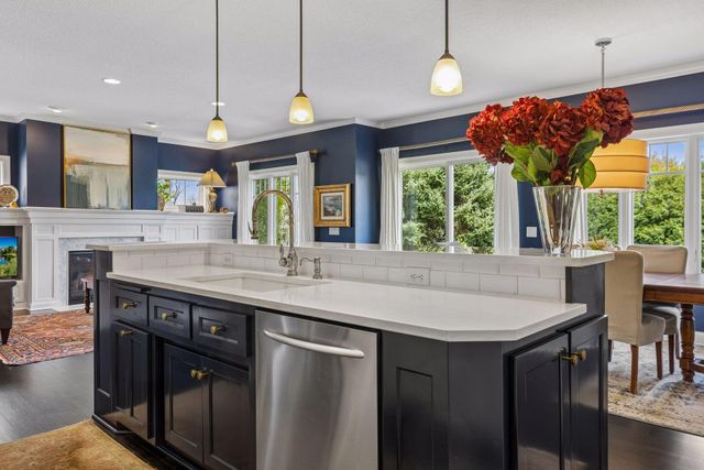 5613 Sherwood Avenue, Edina, MN 55424