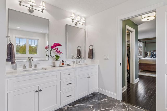 5613 Sherwood Avenue, Edina, MN 55424