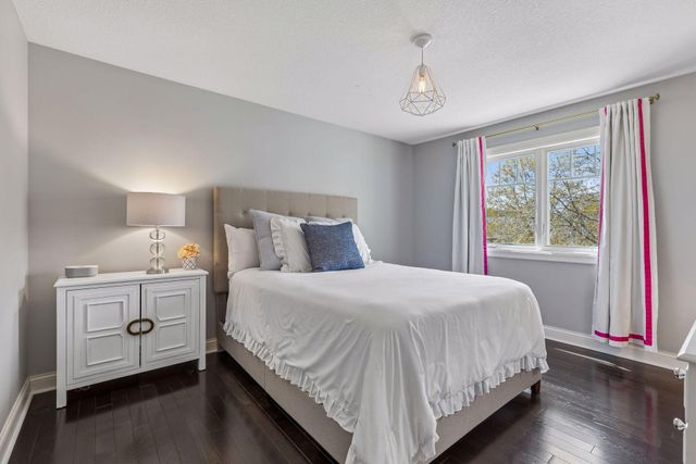 5613 Sherwood Avenue, Edina, MN 55424