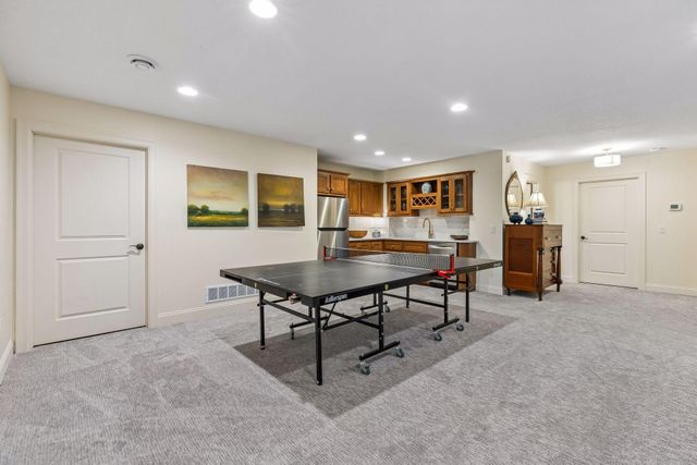 5613 Sherwood Avenue, Edina, MN 55424