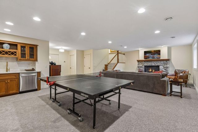 5613 Sherwood Avenue, Edina, MN 55424