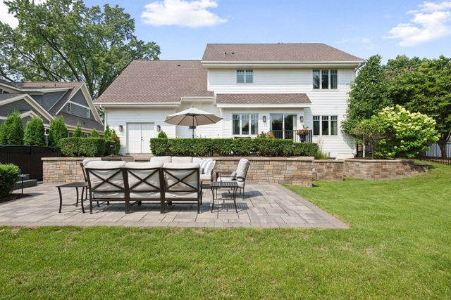 5613 Sherwood Avenue, Edina, MN 55424