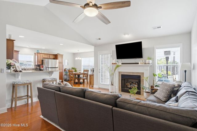 2619 Ravens Glass Court, Wilmington, NC 28411