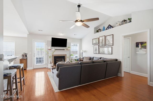 2619 Ravens Glass Court, Wilmington, NC 28411