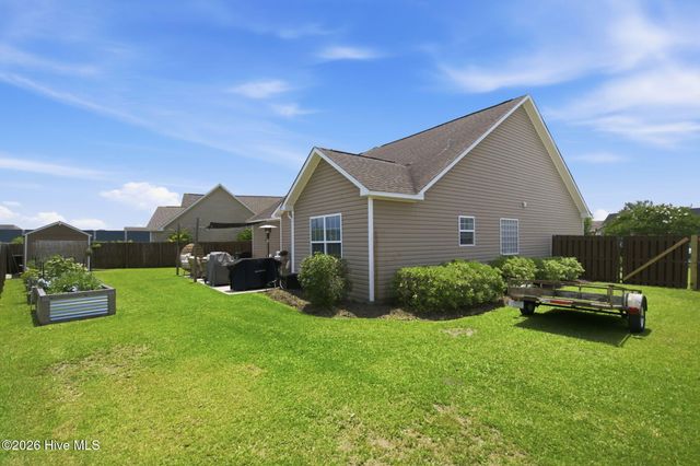2619 Ravens Glass Court, Wilmington, NC 28411