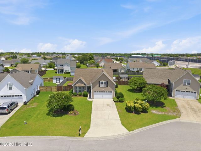 2619 Ravens Glass Court, Wilmington, NC 28411