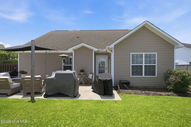 2619 Ravens Glass Court, Wilmington, NC 28411