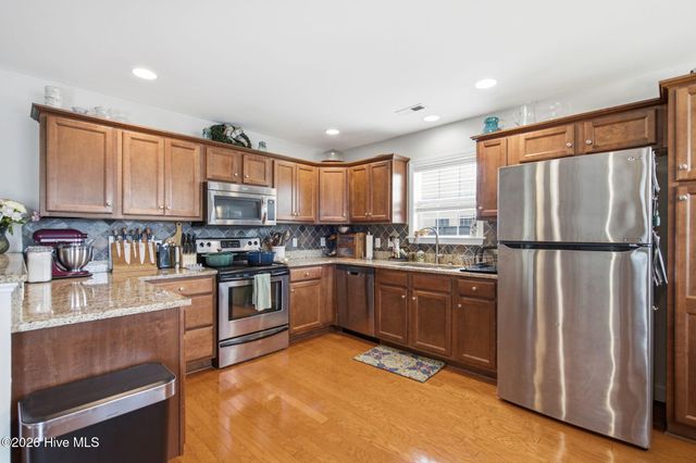 2619 Ravens Glass Court, Wilmington, NC 28411