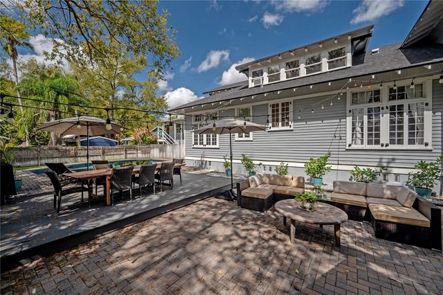 5608 N SEMINOLE AVENUE, Tampa, FL 33604