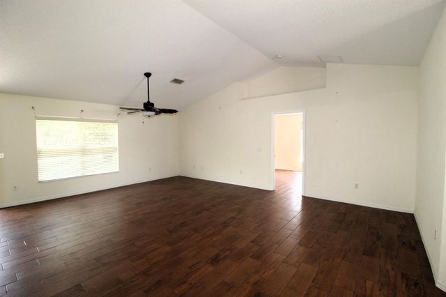 1037 SW Paar Drive, Port St Lucie, FL 34953