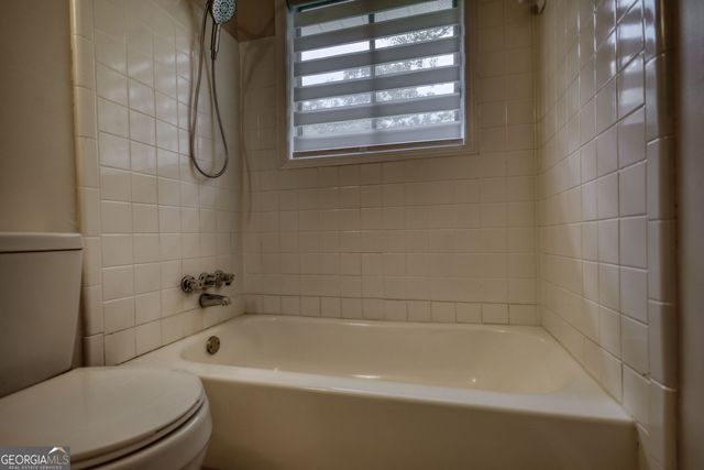 3075 Sunset Road SE, Conyers, GA 30094