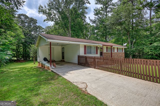 3075 Sunset Road SE, Conyers, GA 30094