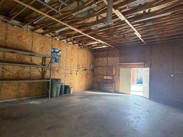 8602 W Beloit ROAD, Milwaukee, WI 53227