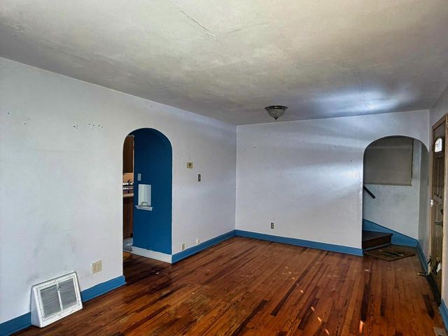 8602 W Beloit ROAD, Milwaukee, WI 53227