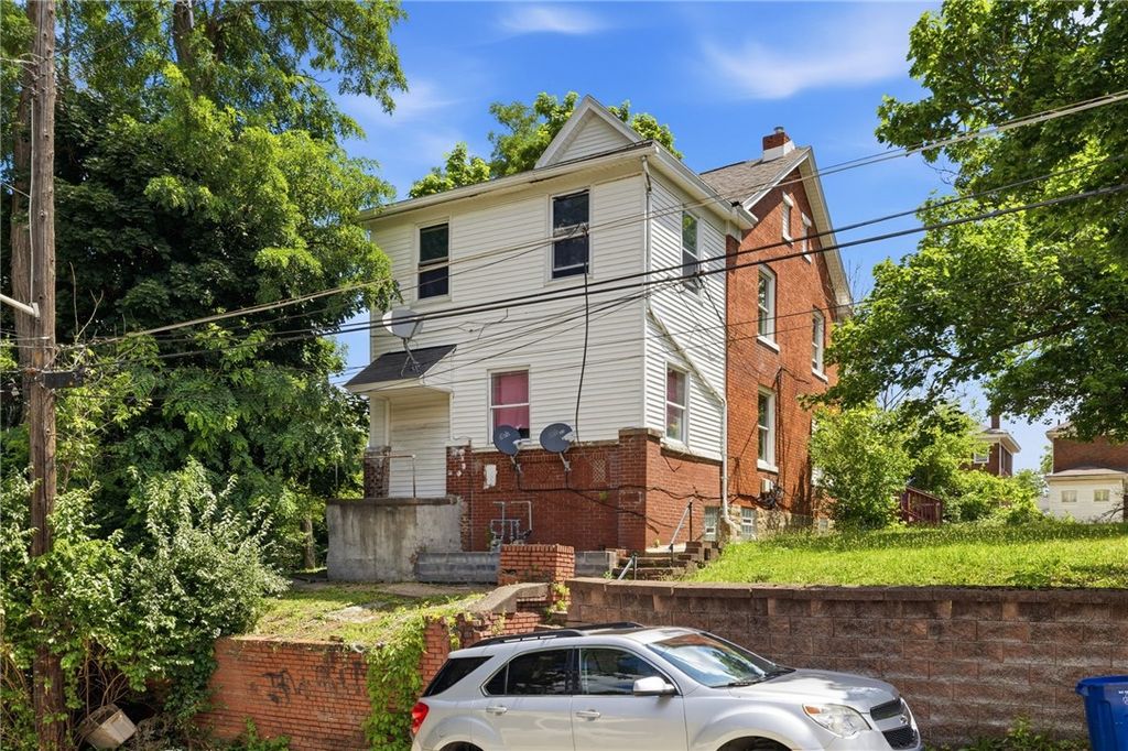 1305 Methyl Street, Beechview, PA 15216