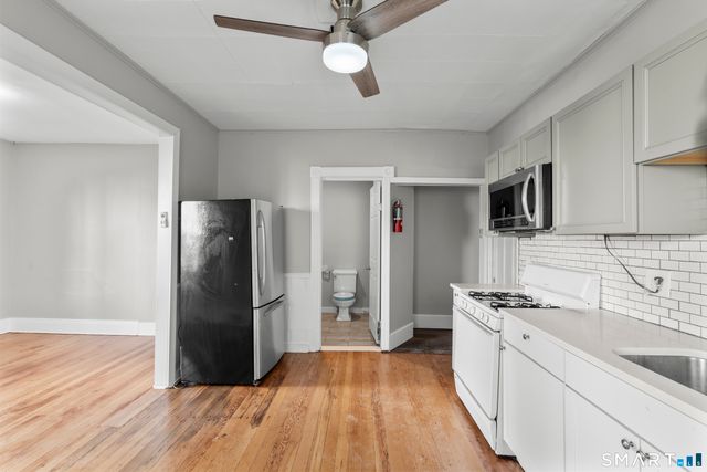 394 Gregory Street 2, Bridgeport, CT 06604