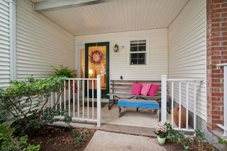 19 Maple Ln, Mount Arlington Boro, NJ 07856