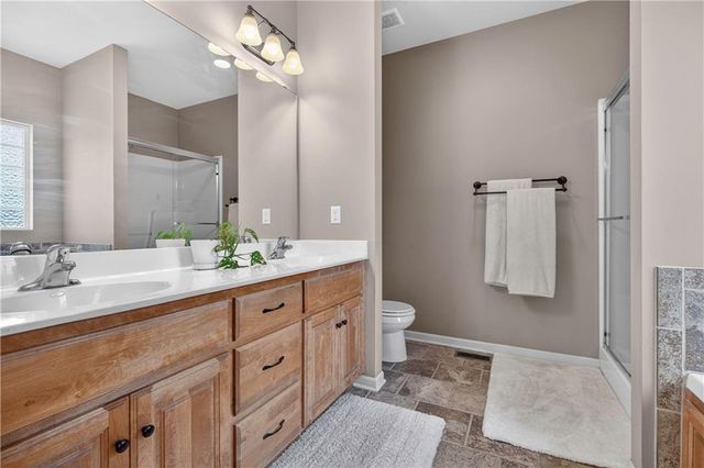 111 E Timberlake Drive, Lone Jack, MO 64070