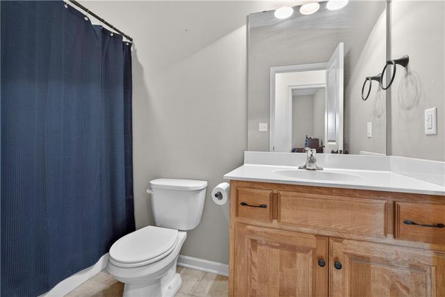 111 E Timberlake Drive, Lone Jack, MO 64070